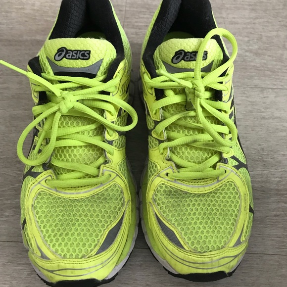 Good condition ASICS size 7 - Picture 1 of 3